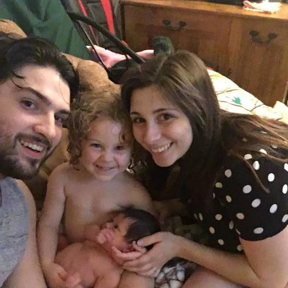 Meet your Posher, Jessica - Picture 1 of 1